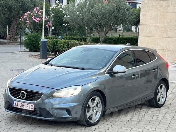 Volvo - V40 - 2.0