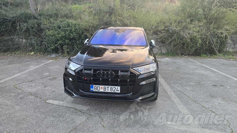 Audi - SQ7