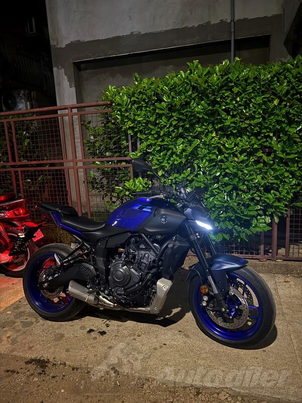 Yamaha - MT-07