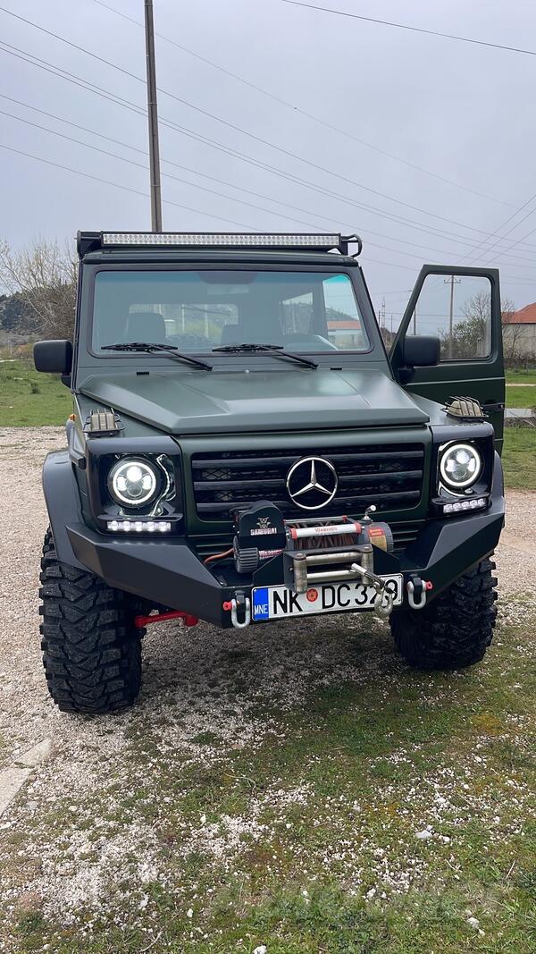 Mercedes Benz - 300 - 300 Turbo D