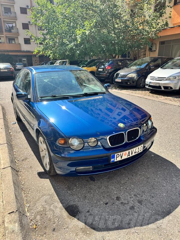 BMW - 320 - Compact