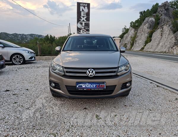 Volkswagen - Tiguan - 2.0 TDI