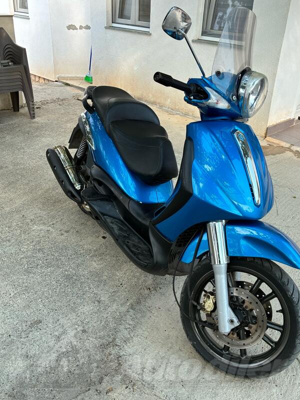 Piaggio - beverly 500