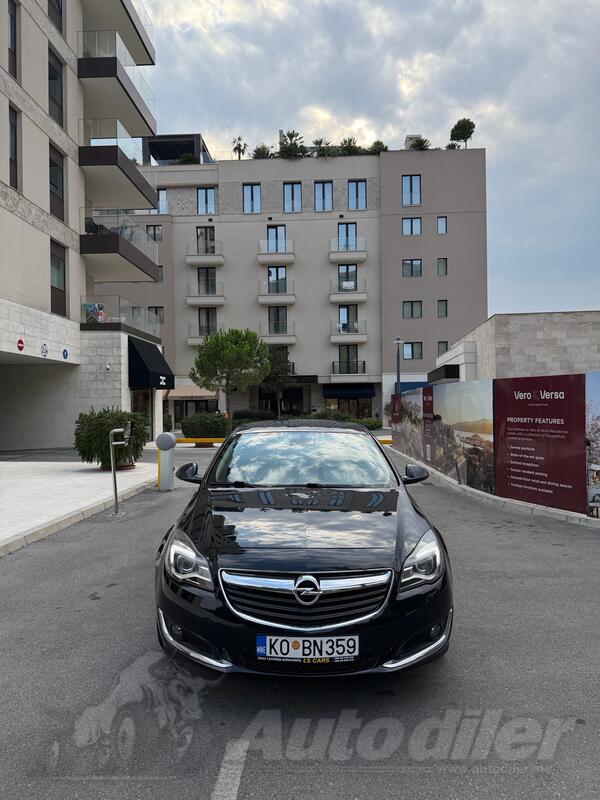 Opel - Insignia