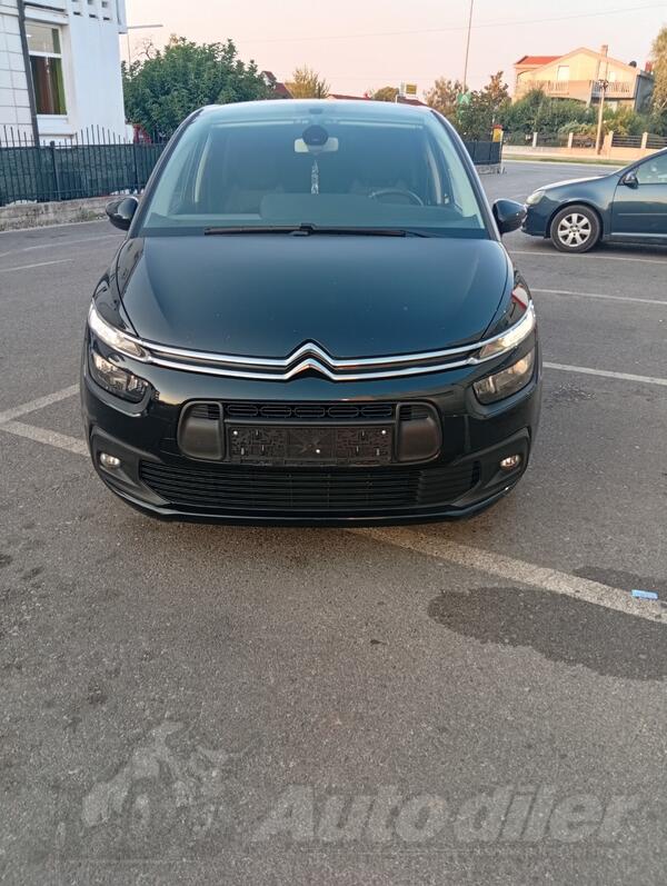 Citroen - SpaceTourer - 1.2