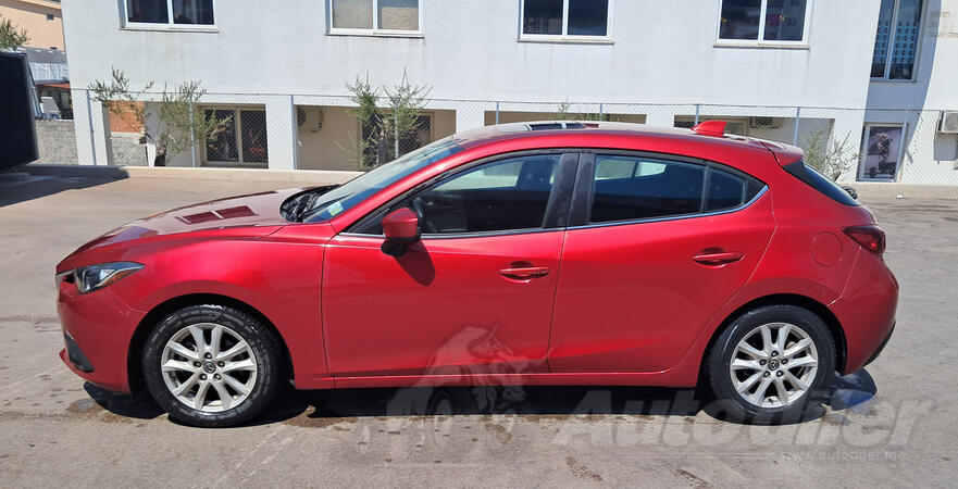 Mazda - 3 - Americke Tablice