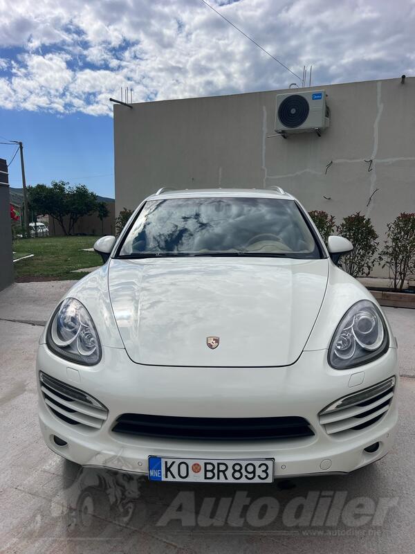 Porsche - Cayenne - 3.0