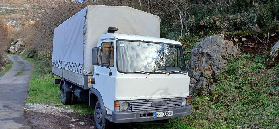 Zastava - 650
