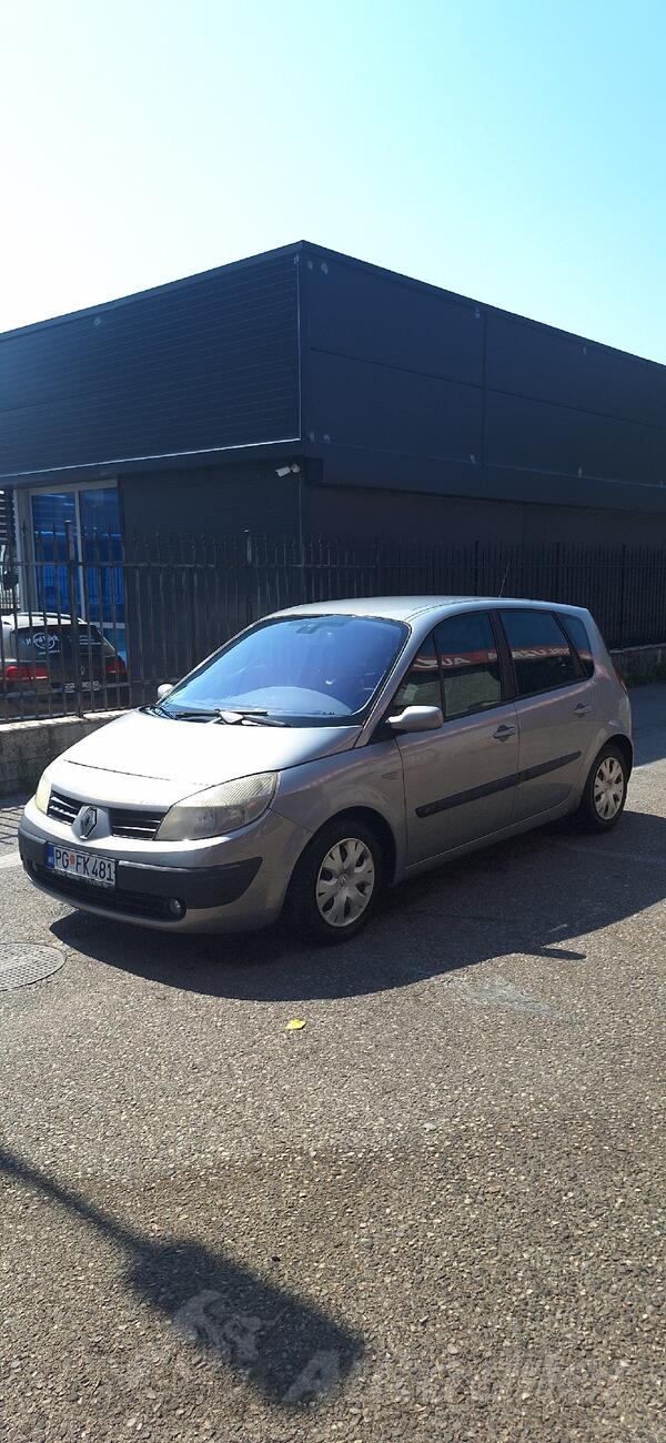 Renault - Scenic - 1.5 DCI