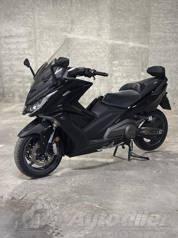 Kymco - AK550
