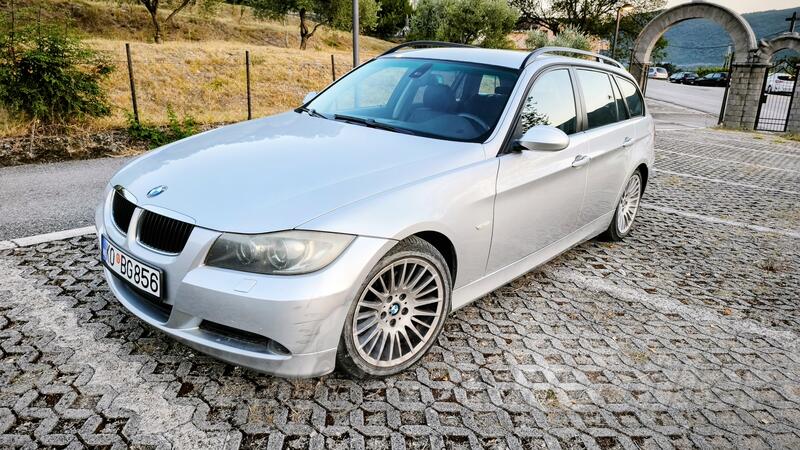 BMW - 320 - 320 d