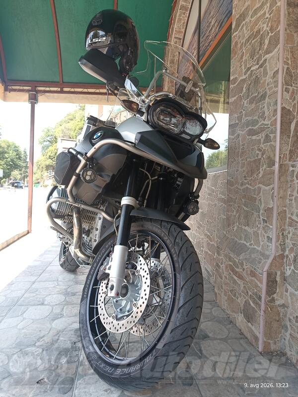 BMW - r1200gs