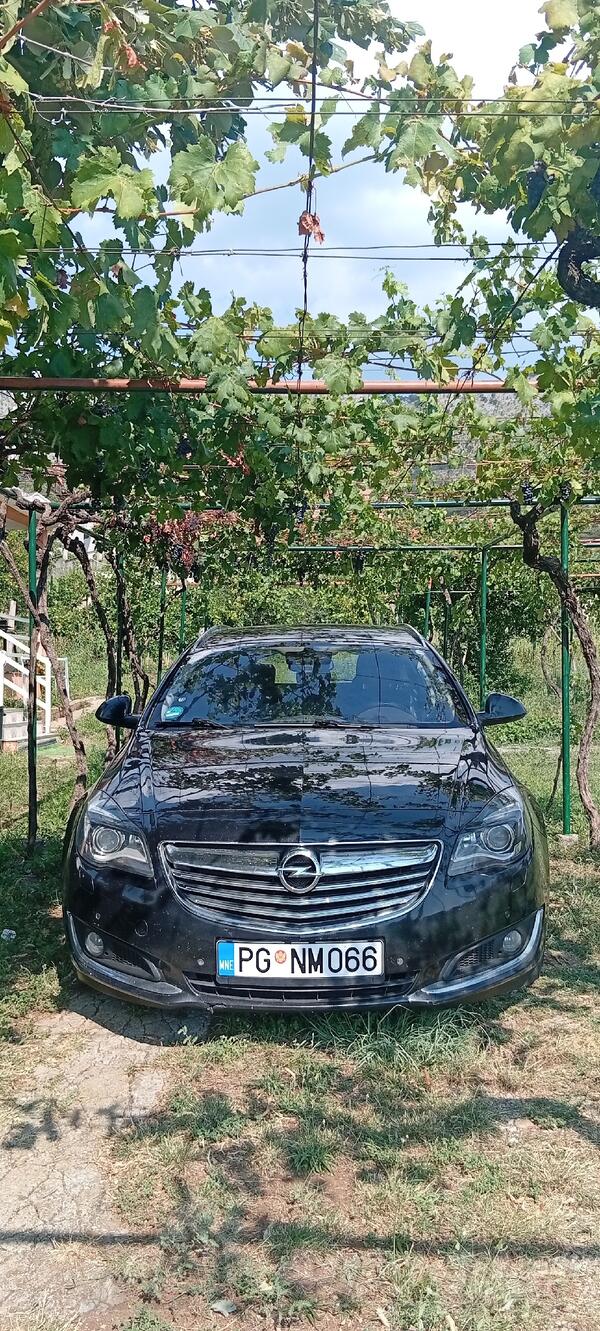 Opel - Insignia - 2.0 CDTI