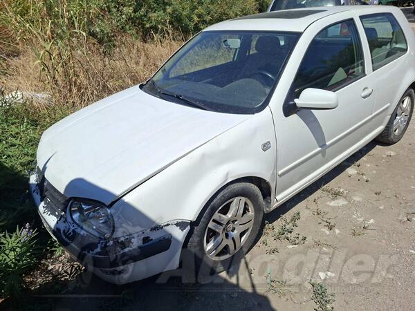 Volkswagen - Golf 4 - 1.9