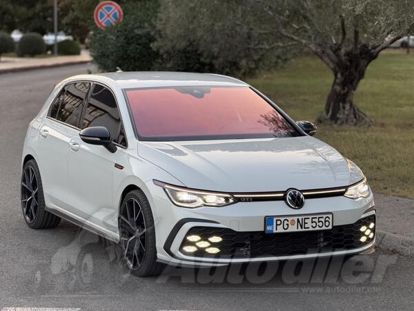 Volkswagen - Golf 8 - GTI