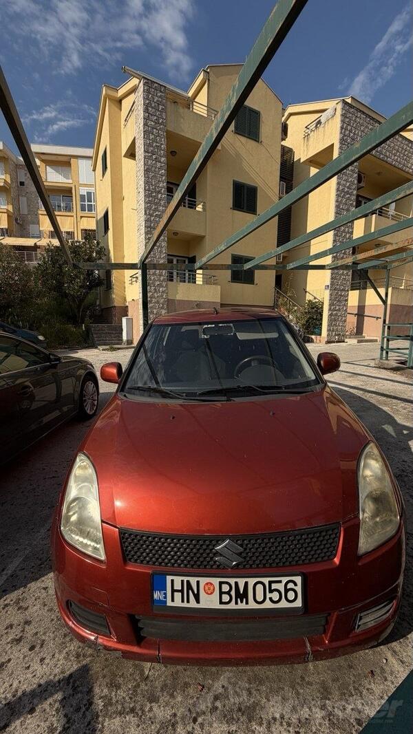 Suzuki - Swift - 1.3