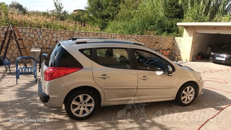 Peugeot - 207 - 1.6 HDI