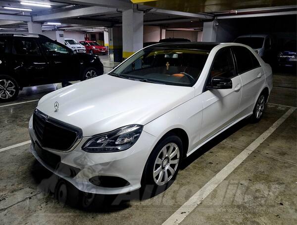 Mercedes Benz - E 220 - 125