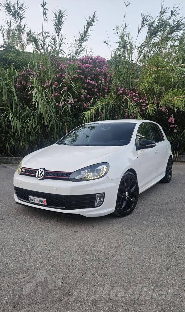 Volkswagen - Golf GTI - 35 EDITION