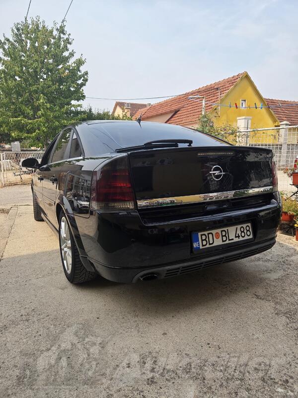 Opel - Vectra - 2.2 DTI