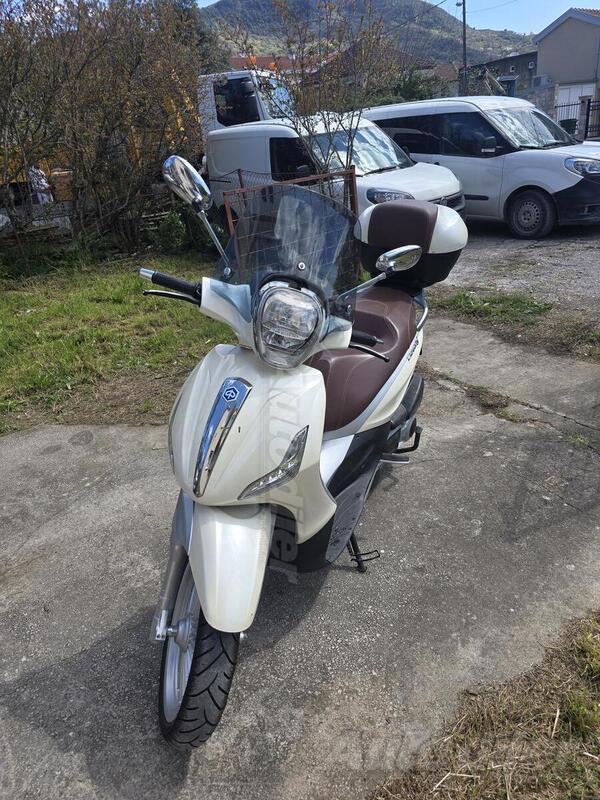 Piaggio - PIAGIO