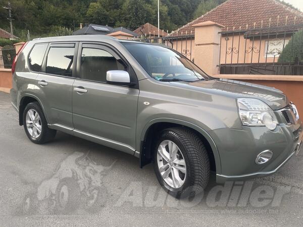Nissan - X-Trail - 20 Dci