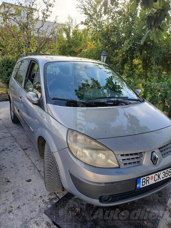Renault - Scenic - 1.9 DCI