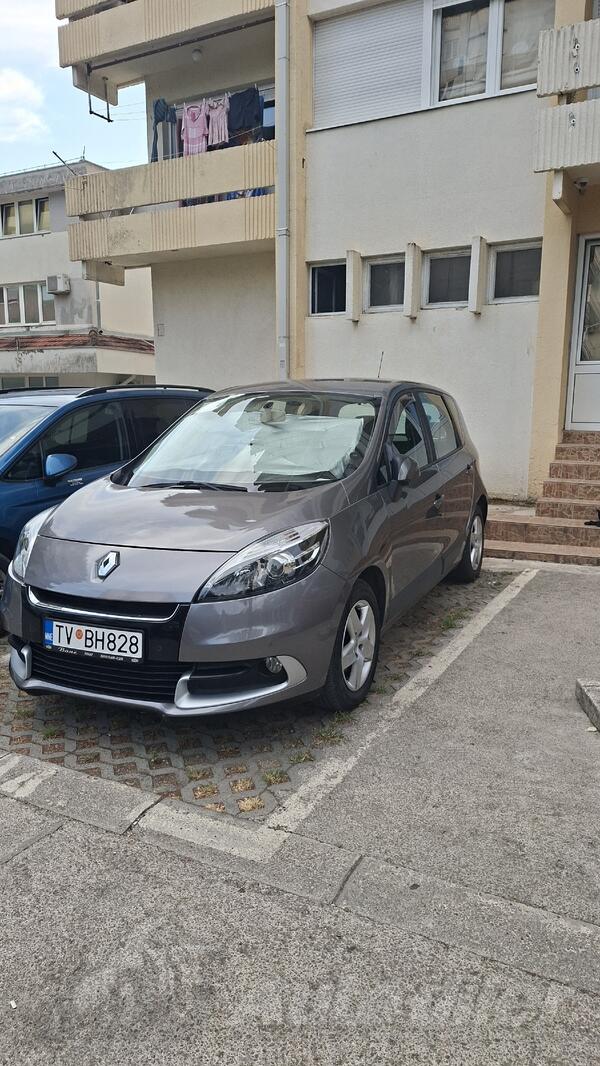 Renault - Scenic - 1.5 dci