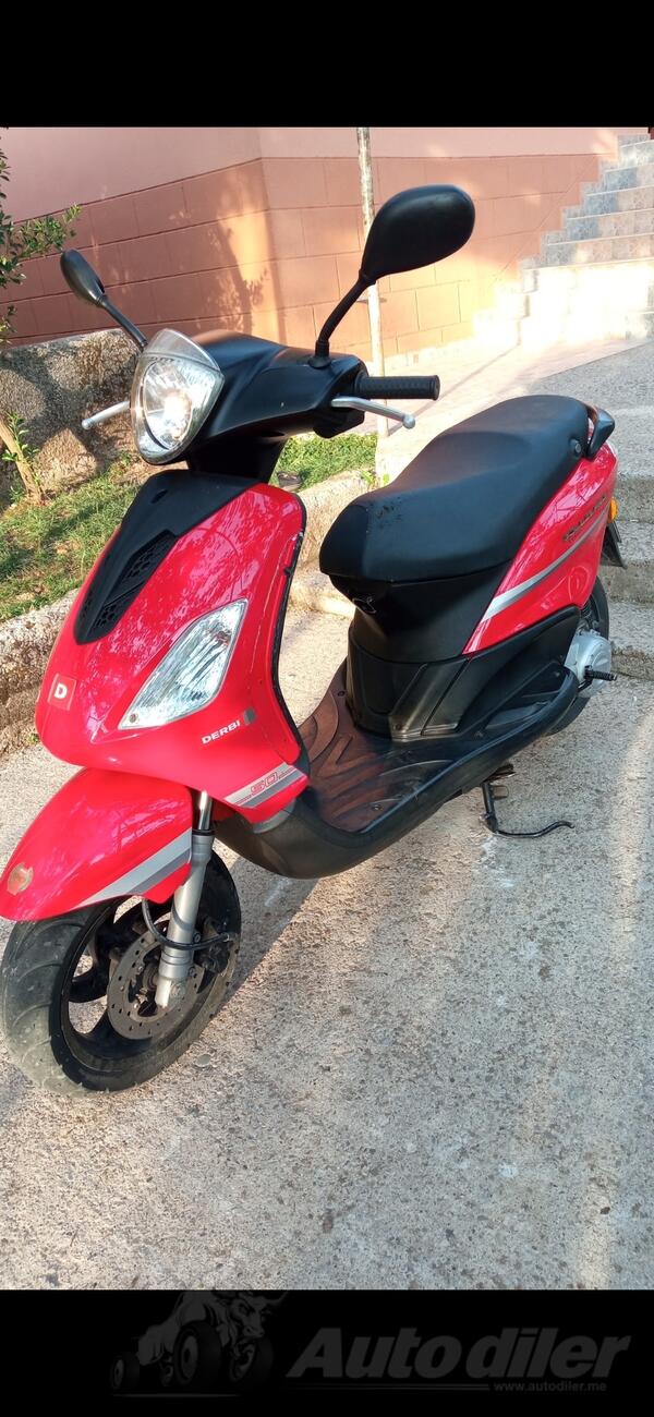 Piaggio - Derbi
