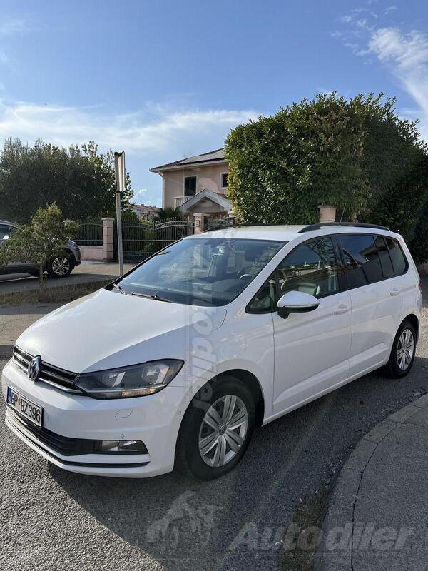 Volkswagen - Touran - 2.0 TDI