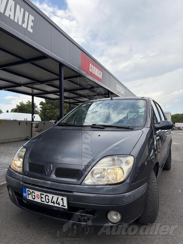 Renault - Scenic - 1.9 DCI