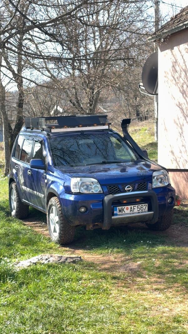 Nissan - X-Trail - 2.2