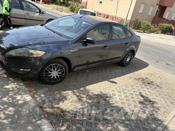 Ford - Mondeo - 1.6