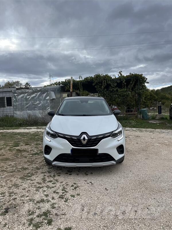 Renault - Captur - 1.6 HYBRID -AUTOMATIK