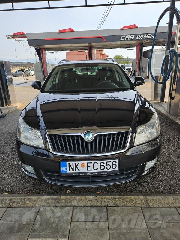 Škoda - Octavia - 1.6