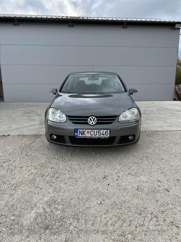 Volkswagen - Golf 5 - 1.9