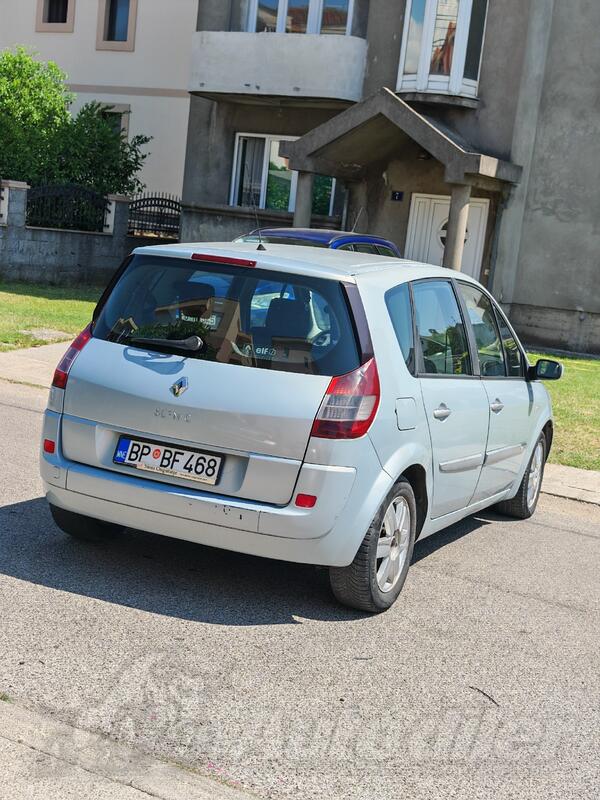 Renault - Scenic - 1.9 dCi
