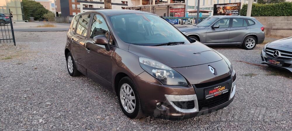Renault - Scenic - 1.5 dci