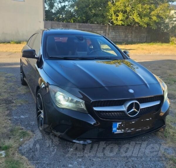 Mercedes Benz - CLA 220 - 220