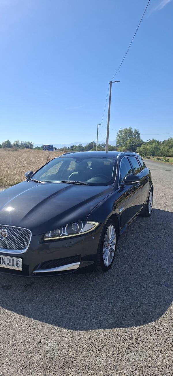 Jaguar - XF - 2.2