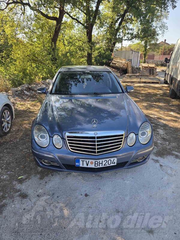 Mercedes Benz - E 220 - 2.2