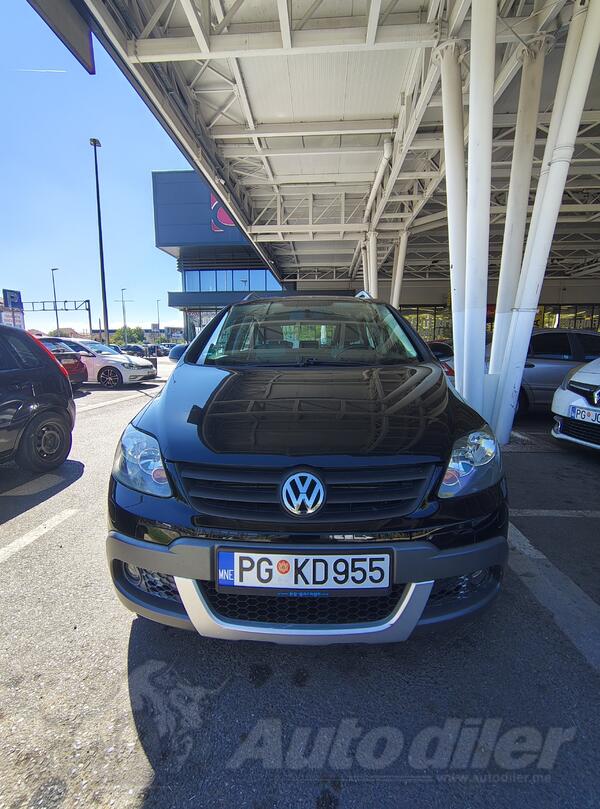 Volkswagen - Golf Plus Cross - 1.9 TDI