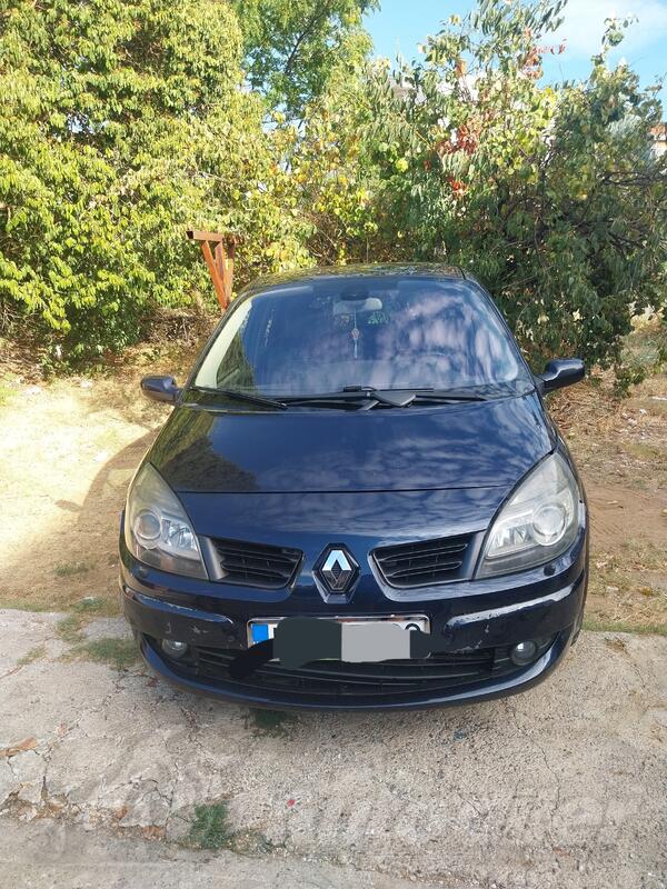 Renault - Scenic - 2.0dci