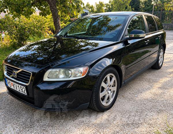 Volvo - V50 - 1.6d kuka keš