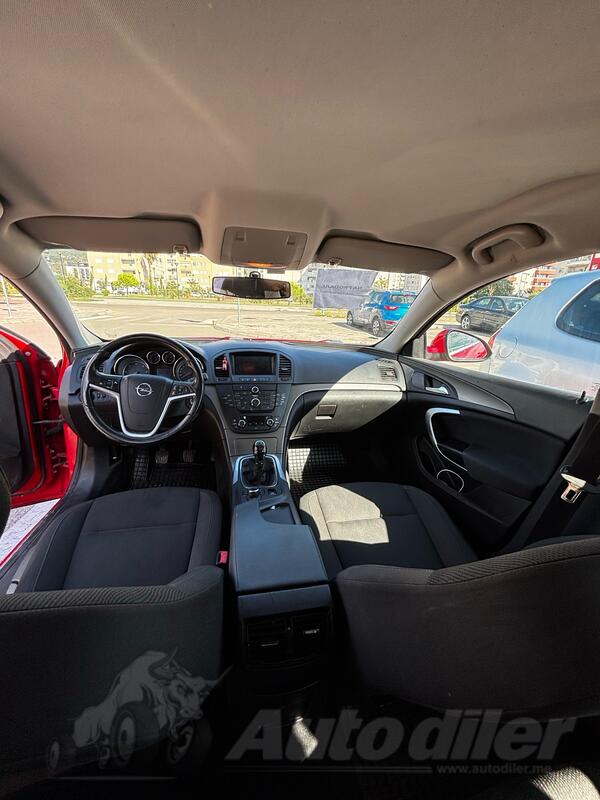 Opel - Insignia - 2.0