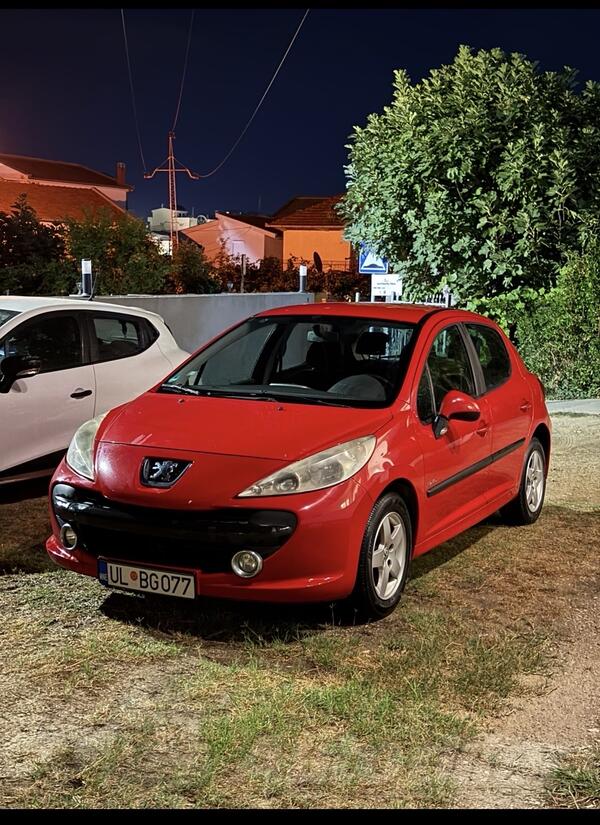 Peugeot - 207 - 2009