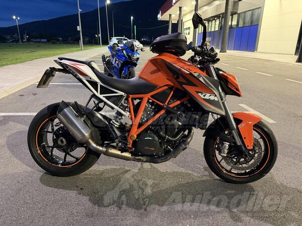 KTM - Super Duke 1290