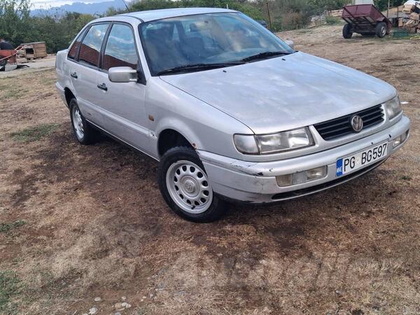 Volkswagen - Passat - 1.6