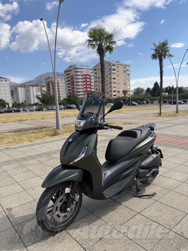 Piaggio - beverly