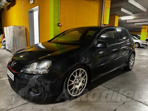 Volkswagen - Golf 5 - GTI